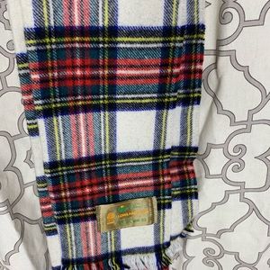 Lowland Glen scarf from Scotland 100% wool plaid pattern